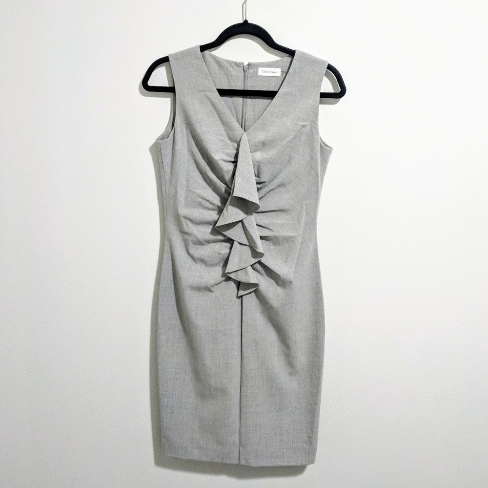 Calvin Klein gray sheath workwear / office dredd